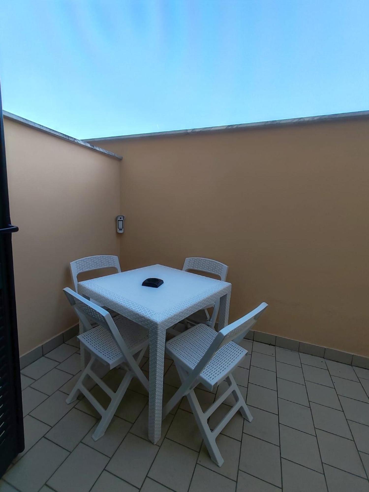 Ondina Apartment In Versilia Viareggio Esterno foto